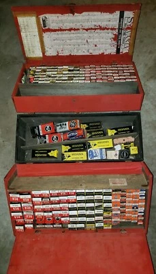 $295 • Buy Vintage Huge Lot Of Tubes RCA, GE, Zenith, Slyvania In Orginal RCA Carryin Case 