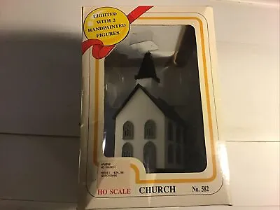 HO Scale Church Model Power No. 582 Lighted With 2 Figures With Box • $14.95
