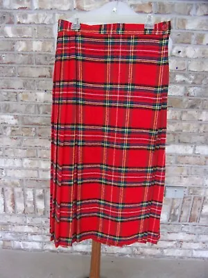 Vintage Jc Pennys Red  Tartan Plaid Wool Kilt Skirt Waist 26 Pleats In Back • $14.99
