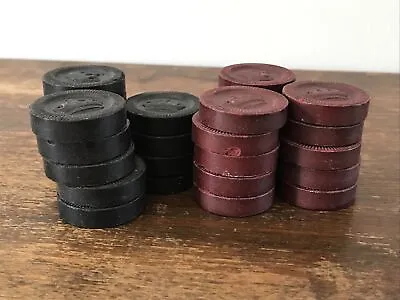 Vintage Bakelite Crown Bullseye Checkers 15 Red 14 Black • $8