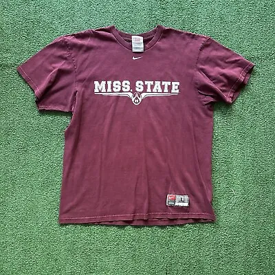 Vintage Nike Team Miss State Football T-Shirt (L) • $15