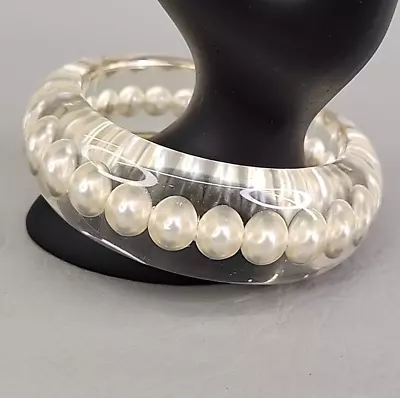 Lucite Bracelet Vtg Chunky Clear White Faux Pearl Strand 8.5  • $49.99