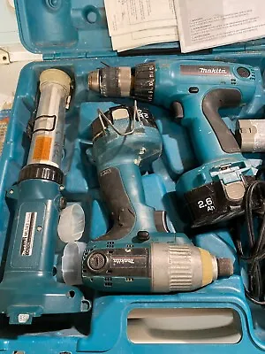 Makita 14.4v Cordless Drill & Driver Set 6935FDWDEX - With Case Charger Light • $75