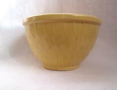 Vintage McCoy 7  Nesting Mixing Bowl Yellow Fish Scale Feathered NICE!! • $25