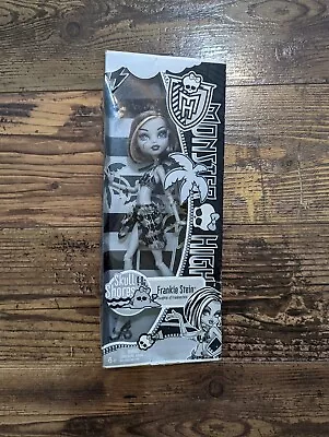 Monster High Frankie Stein Skull Shores Swim NIB • $54.99