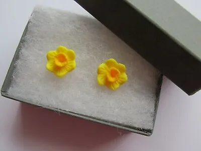 Handmade Yellow Spring Daffodil Charm Stud Earrings - Marie Curie Charity   • £4.50