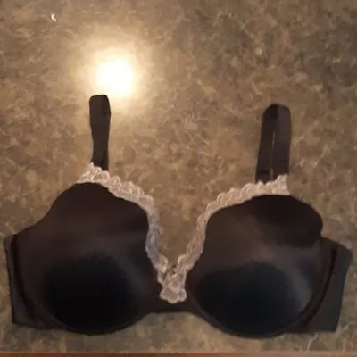 Maidenform Sweet Nothings Bra Size 38D Plunge Underwire Black Gray Clip Back • $16