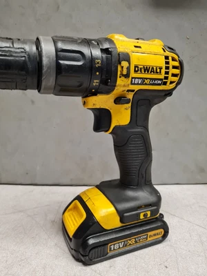 £25 • Buy Dewalt 18v Xr Hammer Drill + Battery.