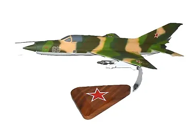 Russia Mikoyan-Gurevich MiG-21 Fishbed Camo Desk Display 1/32 Model SC Airplane • $422.60