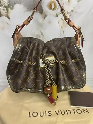 LOUIS VUITTON Kalahari Pm Bag BRAND NEW! Limited Edition Gorgeous! $2660 💖 • $2499