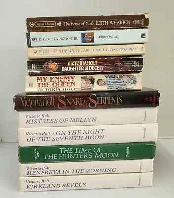 Victoria Holt/Grace Livingston Hill/Edith Wharton Book Lot • $30