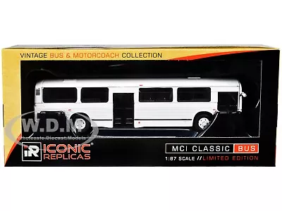 Mci Classic City Bus Plain White 1/87 Diecast Model By Iconic Replicas 87-0378 • $49.95