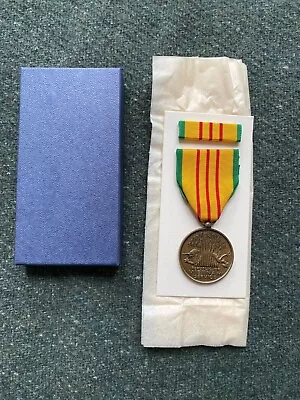 Original Genuine US Military Vietnam War Service Medal & Ribbon - MINT BOXED NEW • £9.99