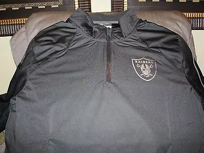 NFL Las Vegas Raiders Nike Platinum Fly Rush 1/4 Zip Golf Wind Jacket Mens Small • $63.99