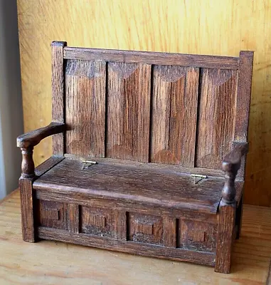 Detailed 1/12th  OAK  Settle UK Made. • £45