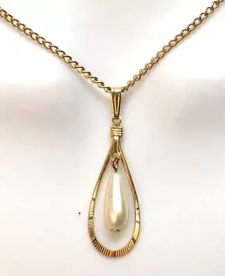 Vtg Sarah Coventry Chain Tear Drop White Faux Pearl Pendant Gold Tone Metal  • $14