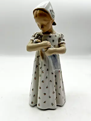 Bing & Grondahl B&G Copenhagen Denmark Porcelain Mary Doll Figurine #1721  7.5  • $55