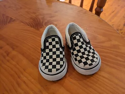 Vans Toddlers Slip On Shoes Size 4 • $22.90