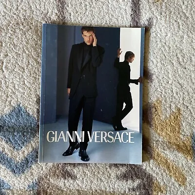 Gianni Versace Collezione Uomo Autunno-Inverno 1997-1998 Catalog 1st   • $90
