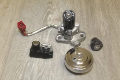 $69 • Buy Yamaha V Star 1100 CUSTOM CLASSIC IGNITION LOCK KEY SET W/ GAS CAP AND SEAT LOCK