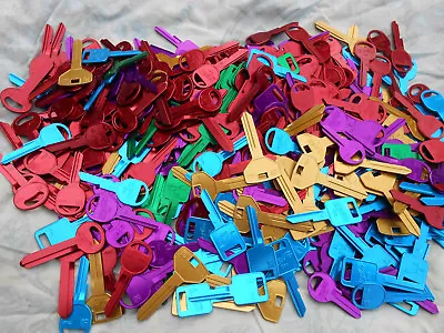 $17.99 • Buy  Lot Of 20 Ultralite Mix   Color Key  Blanks   CARS,HOUS, Etc.   ART, CRAFT...