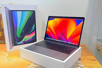 $850 • Buy 2018-19 MacBook Pro TouchBar Intel®Core™i5•512GB SSD•16GB•OS Monterey•13LED#2877