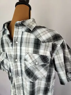 Levis Western Shirt Mens Medium Small Plaid Short Sleeve Pearl Snap Button Jeans • $19.99