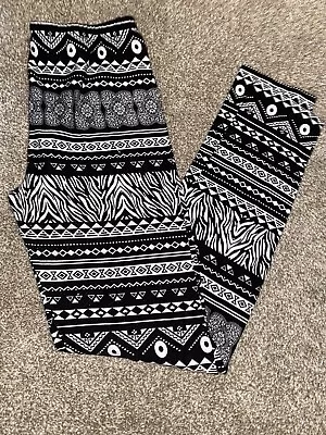 NEW Denim Licious Winter Tribal Design Animal Print Leggings Cotton Stretch XL • $10