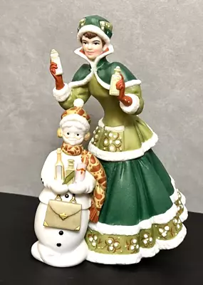 Gorgeous 9  Figurine Woman Victorian Outfit Mrs Snowman Avon Albee Award 2003 • $12.95