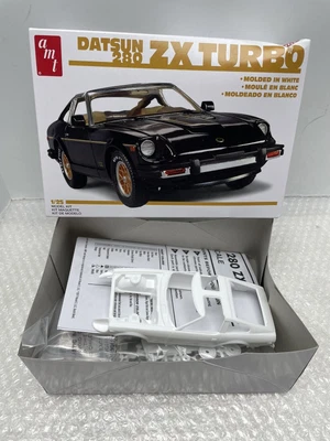 $30 • Buy New - Amt Datsun 280 Zx Turbo 1/25 Scale Model Kit - T-top Roof