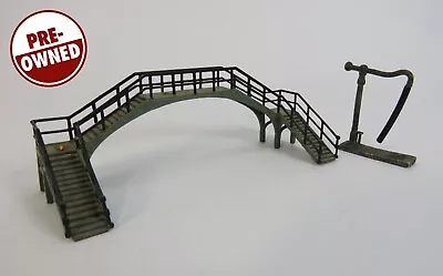 N Gauge White Metal Kit Built Platform Bridge + Water Crane UNBOXED (NKB2) • £24.95