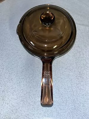 Corning Ware Vision Amber Glass Cookware 1L Sauce Pot Pan Spout With Lid • $19.99