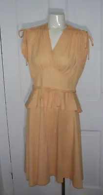 Vintage 1970s JC PENNEY Yellow Dress Size 10 • $25