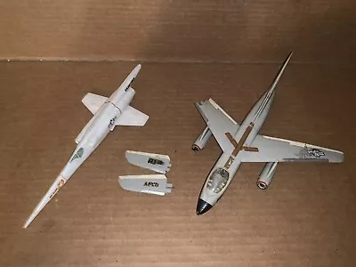 Vintage Lot Of Plastic Model Plane Parts And Pieces (Lot P164) • $12.99