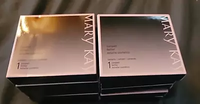 Mary Kay Lot Of 10 Eyeshadow Lipstick Compact #017362 • $8