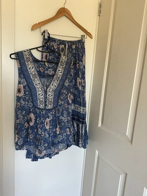 $120 • Buy Spell And The Gypsy Zahara Skirt And Top Set Size Xs