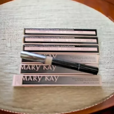 MARY KAY Facial Highlighting Pen ~ Choose Your Shade ~ New In Box • $8.50