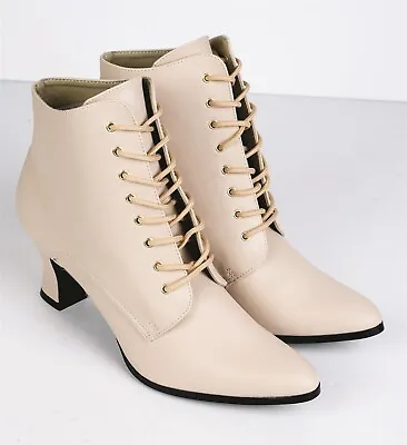 Victorian Trading Co Jo March Victorian Scholar Lace-up Boots Sz 11 Cream • $64.95