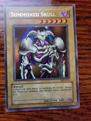 EXC - Yugioh Summoned Skull Metal Raiders Ultra Rare MRD-003 Original Print 2002 • $19.99