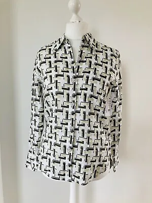 £35 • Buy Equipment Femme S Cream Beige Geometric 100% Linen Slim Bradner Shirt Blouse