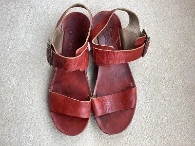 £14.99 • Buy Fly London Ladies Sandals Size 41  (7) Very Good Clean Condition