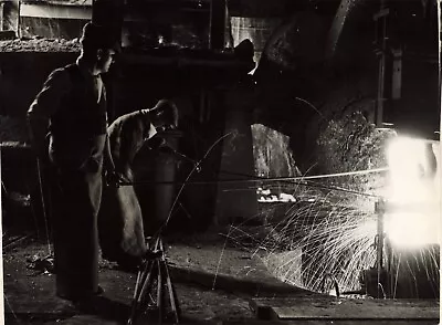 Steel Mill Plant Workers 1930s Press Photo Crucible 6x8   *P89a • $17.55