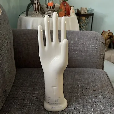 Vintage 1988 General Porcelain Pro-M Hand Glove Mold Size 7 Jewelry Display 13  • $49.95