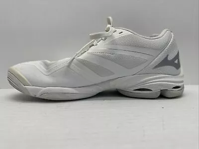 Mizuno Women's Wave Lightning Z6 Volleyball Shoe Size 10 • $33.90