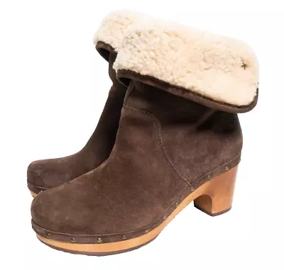 UGG Lynnea Boots 1955 Women's Brown Suede Shearling Stud Ankle Wood Clog Size 7 • $34.99