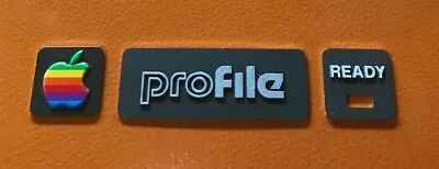 £135.06 • Buy Apple Lisa ProFile Emblems(Badges) Set Of 3 - (2) Factory Mint -(1 )Recovered