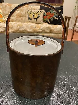 Vintage Georges Briard Ice Bucket Tortoise Brown Lucite Handle & Lid MCM Barware • $27.99