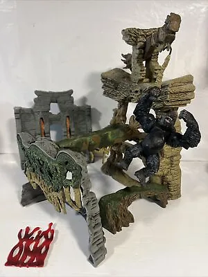 King Kong 8th Wonder Of The World Skull Island Playset ( Incomplete ) • £59.95