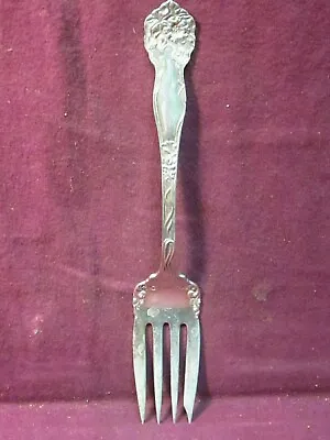 AMERICAN S.P.Co.  DAFFODIL PEERLES  MEAT FORK 8 1/4  No Monogram     • $15