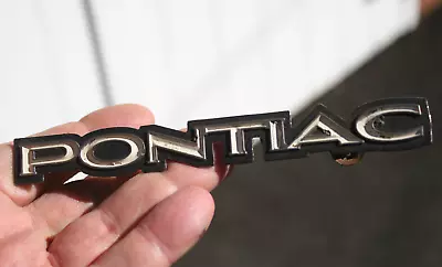 Pontiac Vintage Emblem Badge - 494166 • $21